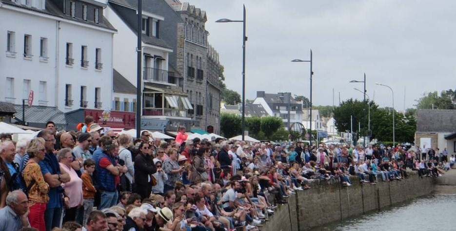 The cardboard Regatta of la Trinité sur mer