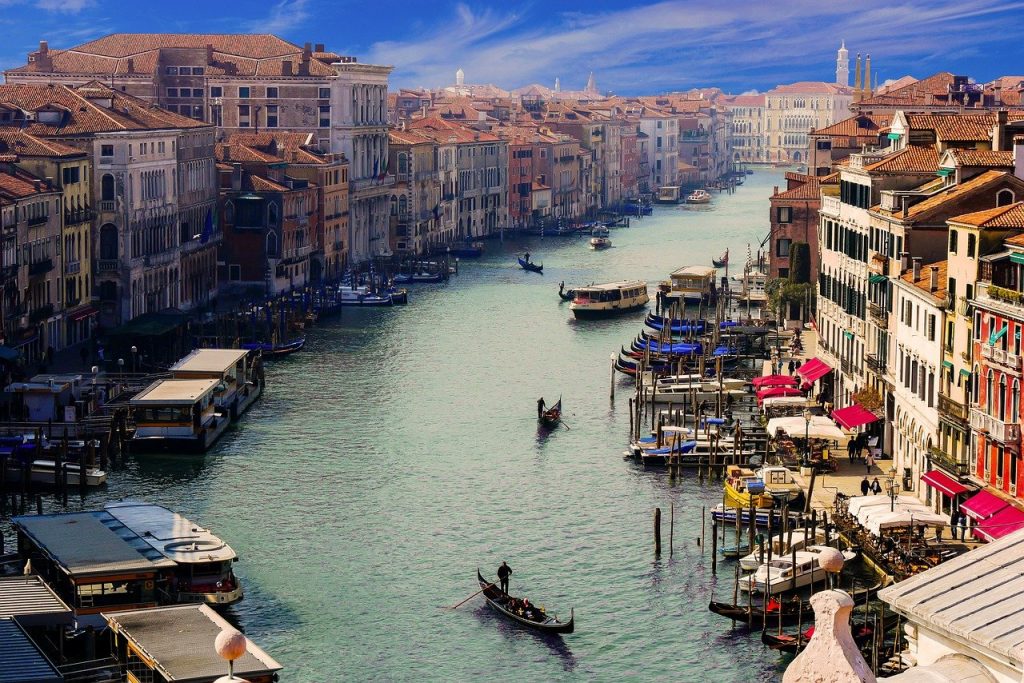 When moving to Italy, choose a location that matches your lifestyle expectations