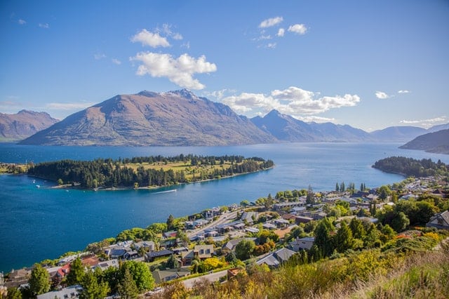 5 reasons to move to New Zealand this year 3 reasons to move to New Zealand
