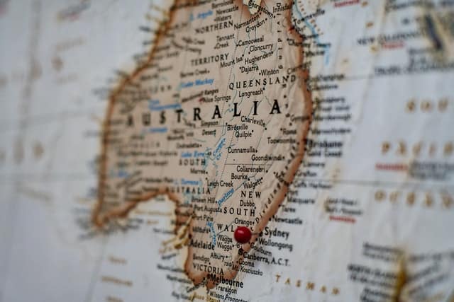 Things to know before shipping your households to Australia