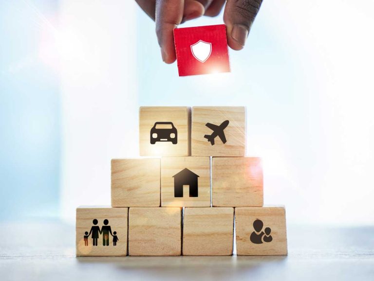 Wood dices with images for all kind of international insurance from or to Vietnam