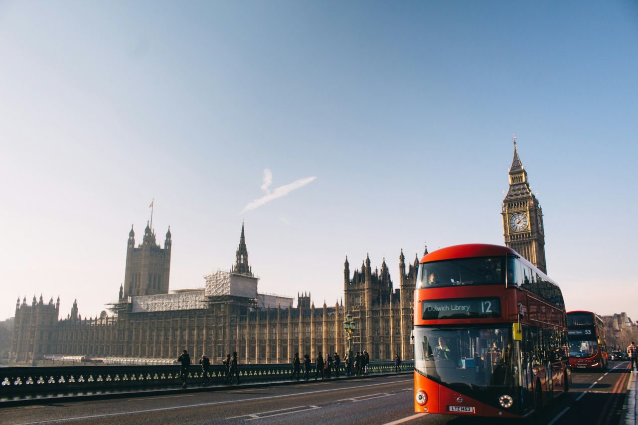 Moving from Vietnam to the UK