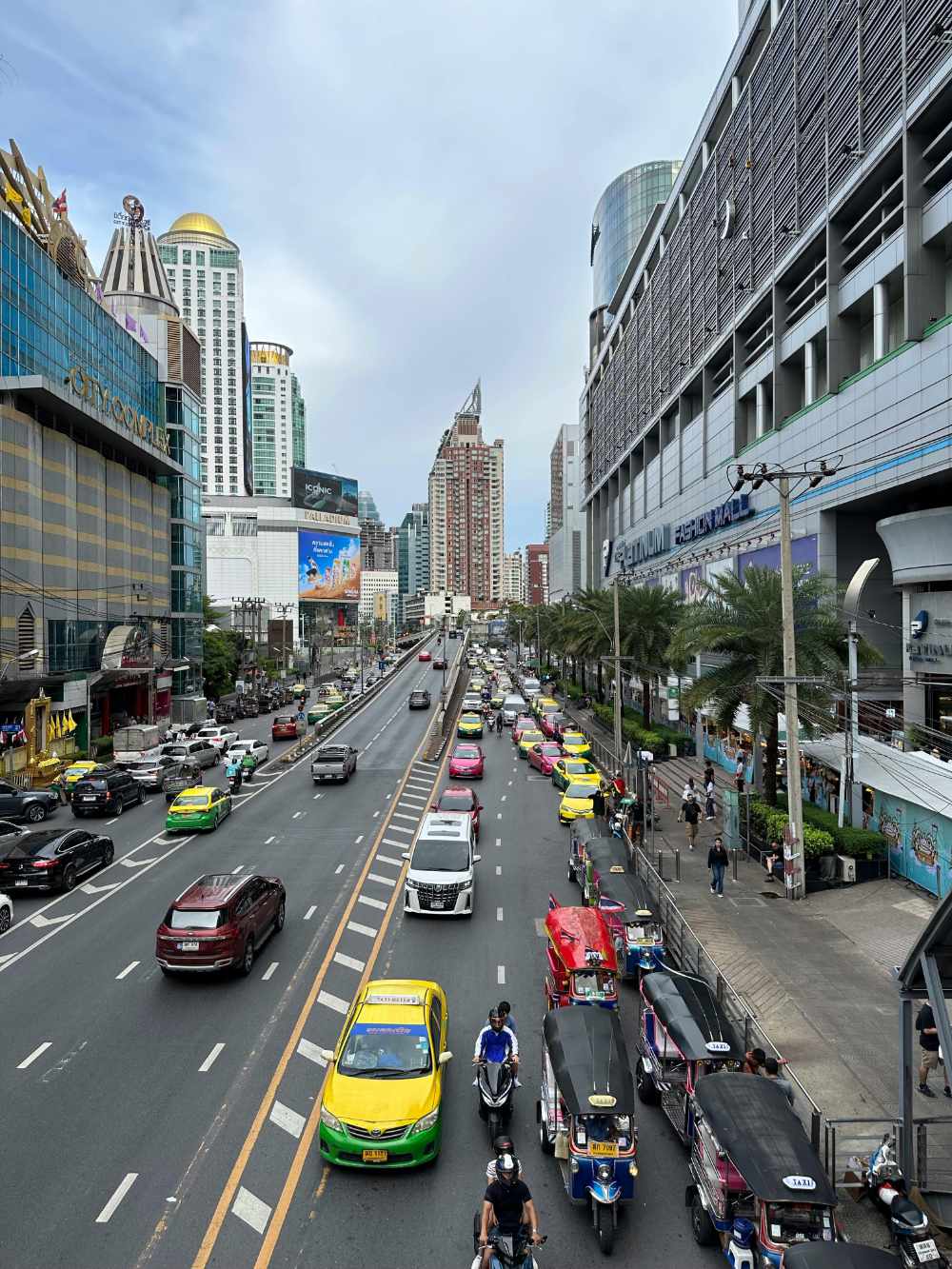 Why Sukhumvit Remains Bangkok's Rental Market 4